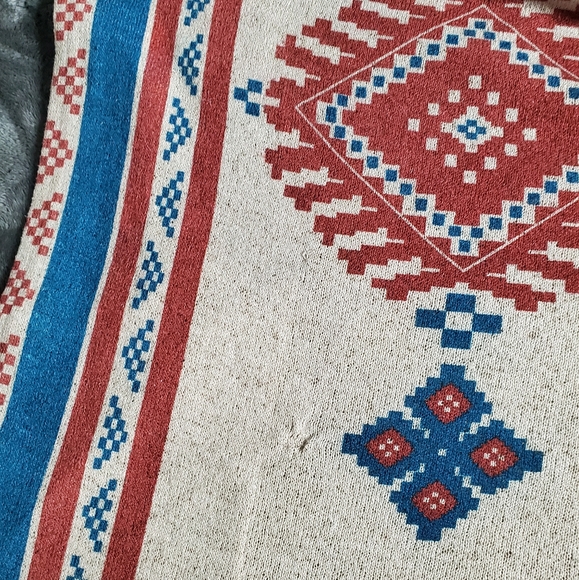 Tribal Pancho Top - Picture 2 of 4